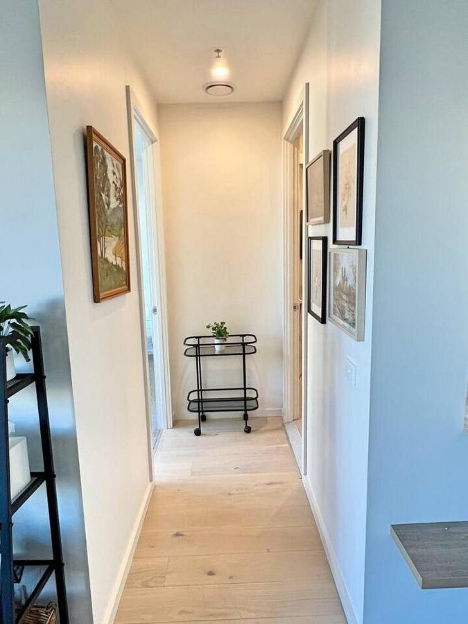 Industrial Yet Modern, 1Bd 1Bth Apt - Woden Phillip Extérieur photo