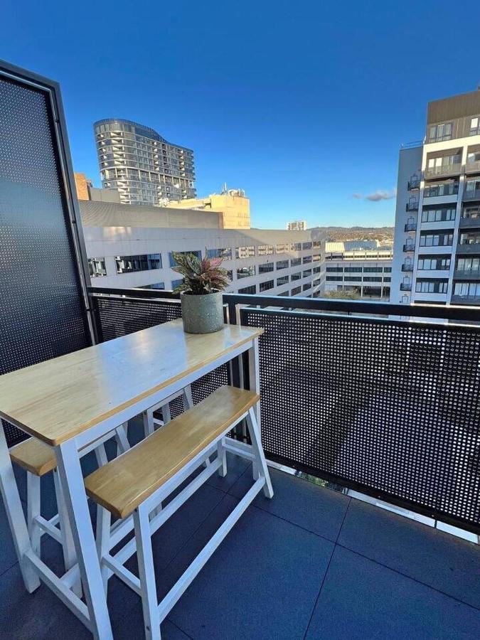 Industrial Yet Modern, 1Bd 1Bth Apt - Woden Phillip Extérieur photo